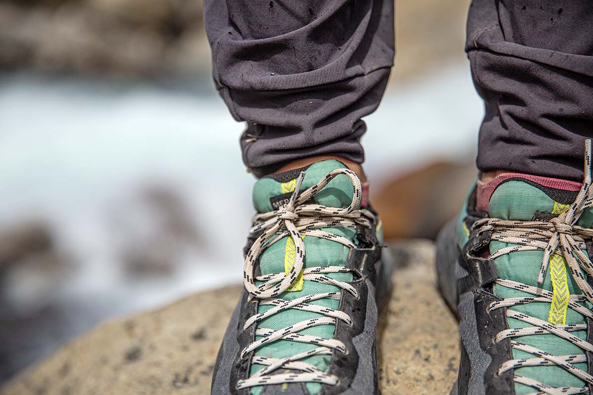 Merrell MQM 3 GTX hiking shoe (lacing)
